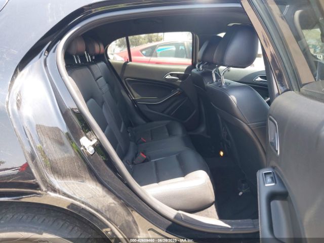 Photo 7 VIN: WDCTG4GB5HJ321393 - MERCEDES-BENZ GLA-CLASS 