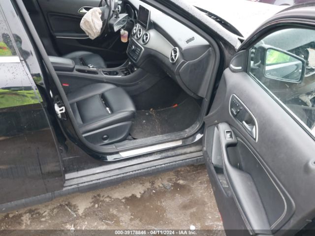 Photo 4 VIN: WDCTG4GB5HJ329302 - MERCEDES-BENZ GLA 250 