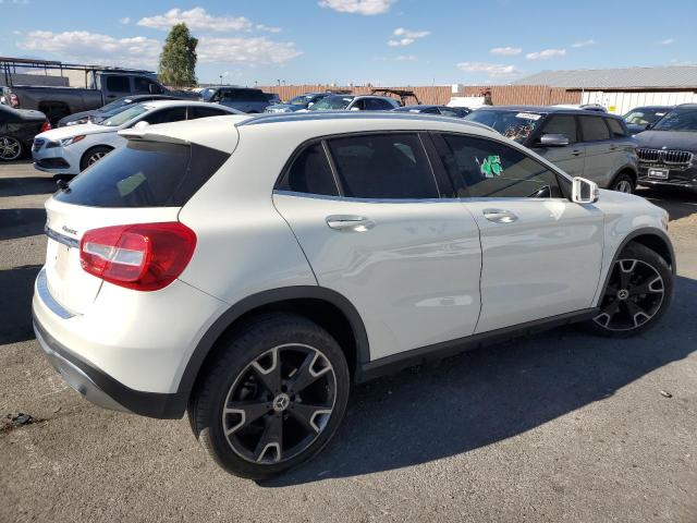 Photo 2 VIN: WDCTG4GB5JJ407700 - MERCEDES-BENZ GLA-CLASS 