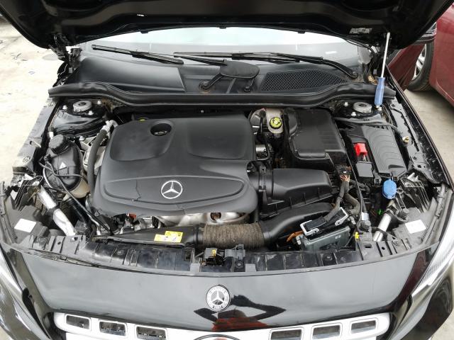 Photo 6 VIN: WDCTG4GB5JJ460672 - MERCEDES-BENZ GLA 250 4M 