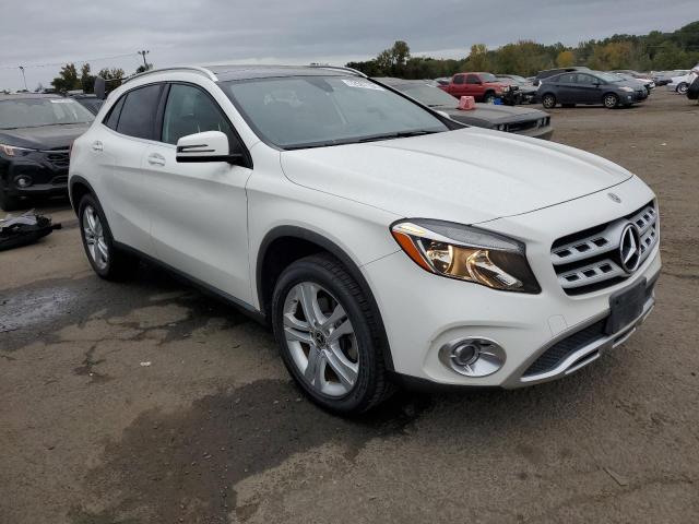 Photo 3 VIN: WDCTG4GB5JJ479982 - MERCEDES-BENZ GLA 250 4M 