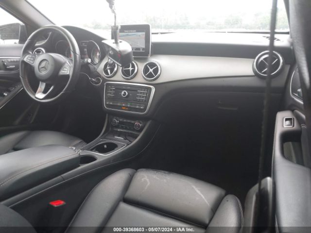 Photo 4 VIN: WDCTG4GB6GJ221222 - MERCEDES-BENZ GLA 