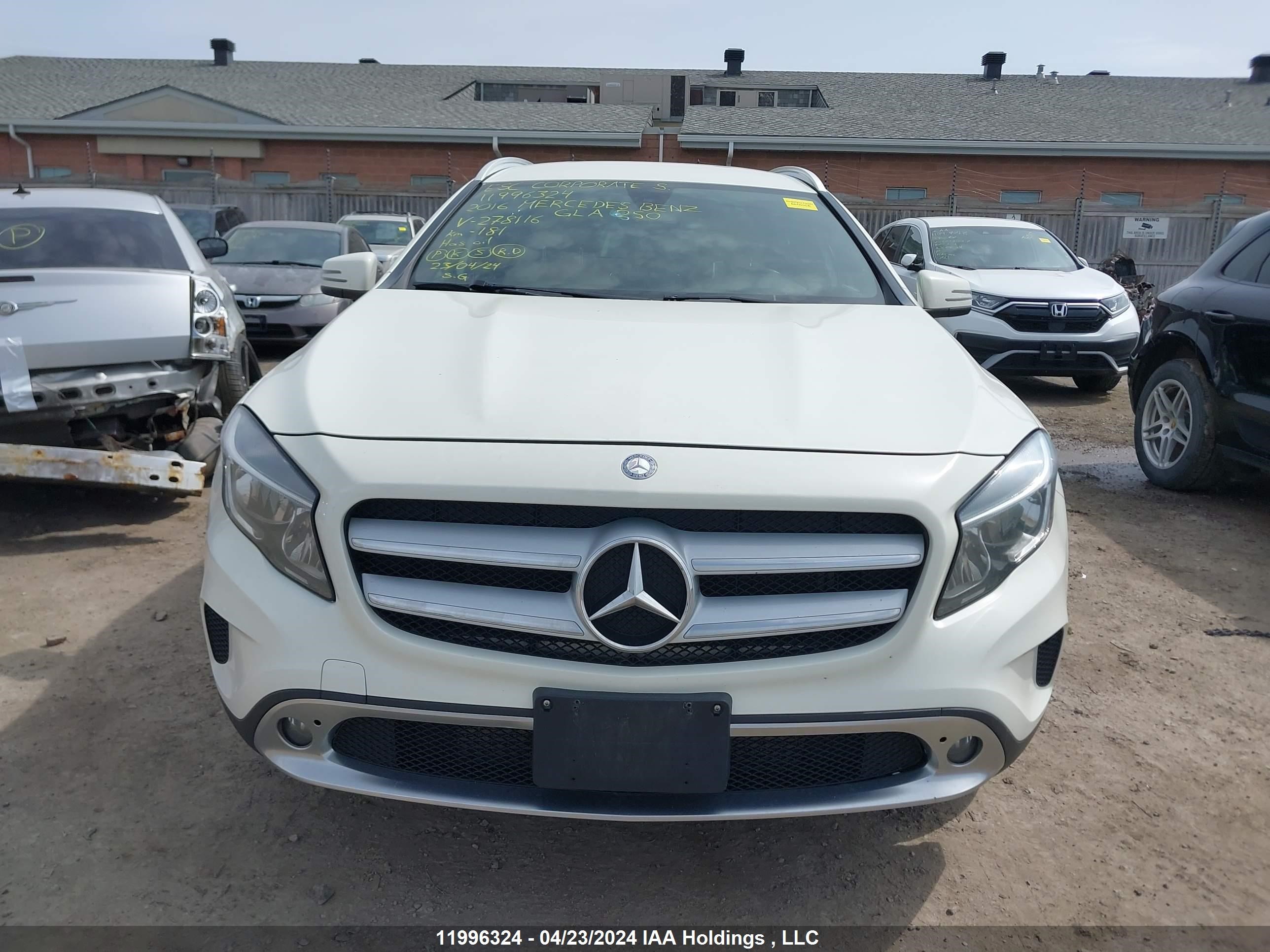 Photo 11 VIN: WDCTG4GB6GJ278116 - MERCEDES-BENZ GLA-KLASSE 