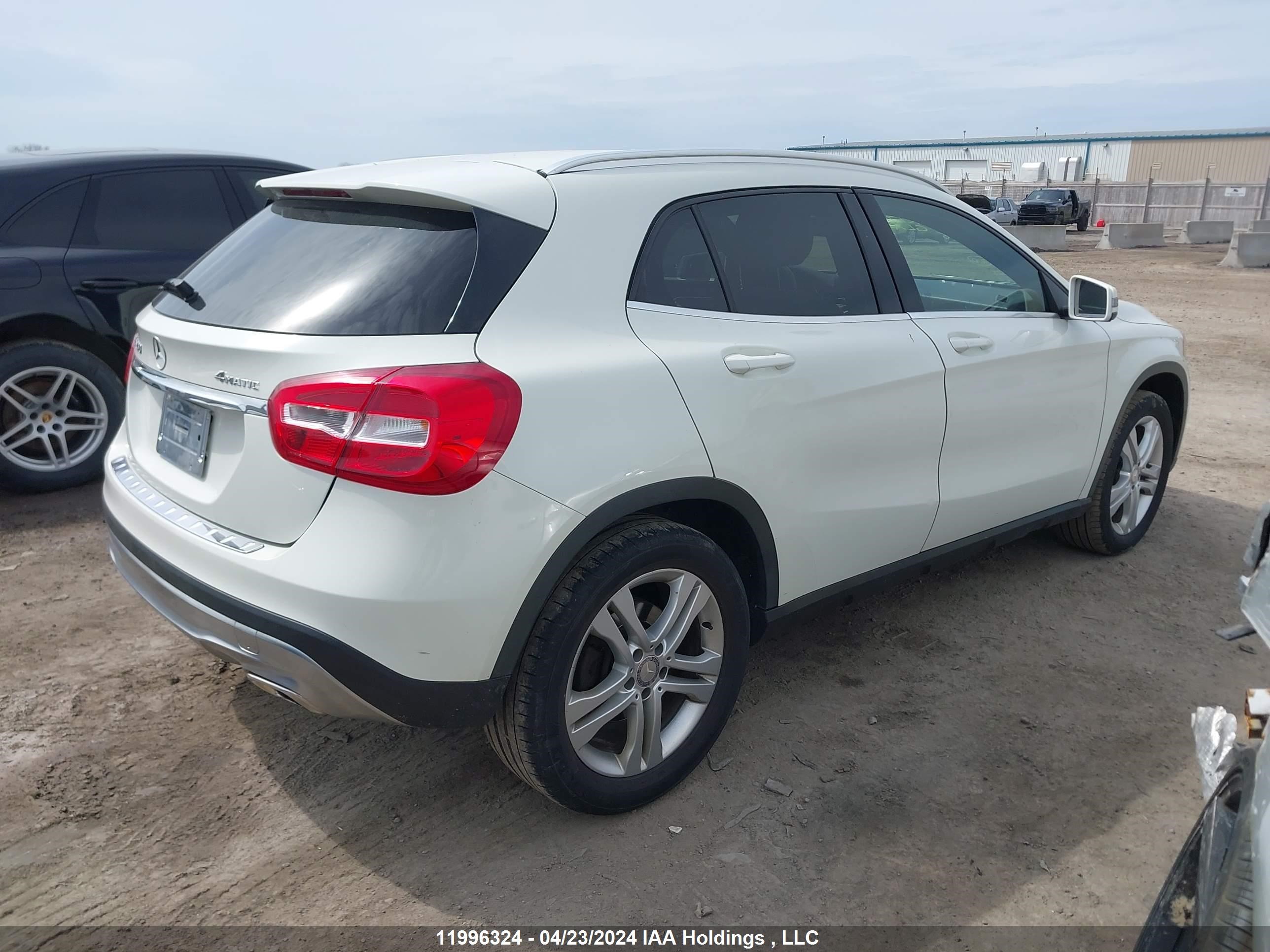 Photo 3 VIN: WDCTG4GB6GJ278116 - MERCEDES-BENZ GLA-KLASSE 