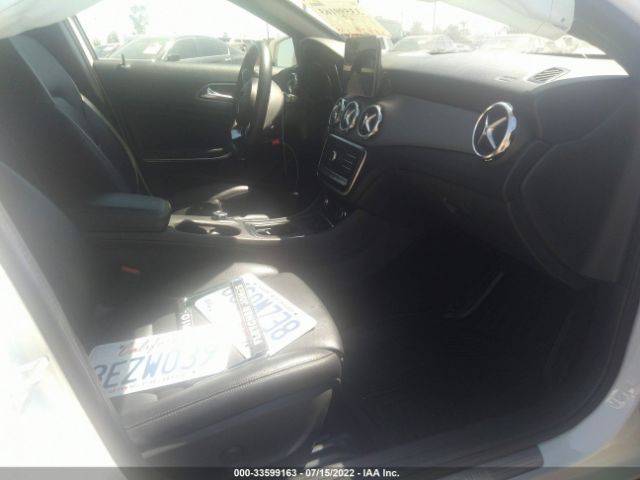 Photo 4 VIN: WDCTG4GB6JJ451110 - MERCEDES-BENZ GLA 