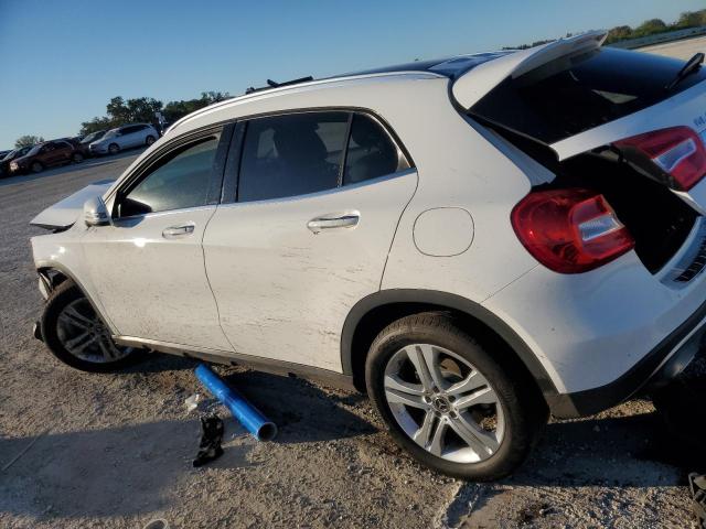 Photo 1 VIN: WDCTG4GB6KU000436 - MERCEDES-BENZ GLA 250 4M 