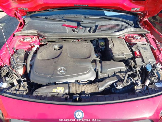 Photo 9 VIN: WDCTG4GB7HJ316597 - MERCEDES-BENZ GLA 250 