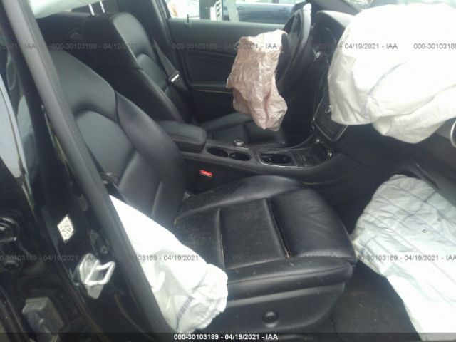 Photo 4 VIN: WDCTG4GB7HJ353682 - MERCEDES-BENZ GLA 