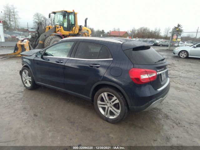 Photo 2 VIN: WDCTG4GB7JJ370861 - MERCEDES-BENZ GLA 