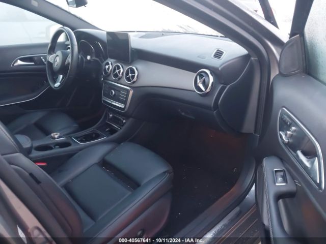 Photo 4 VIN: WDCTG4GB7JJ488991 - MERCEDES-BENZ GLA-CLASS 