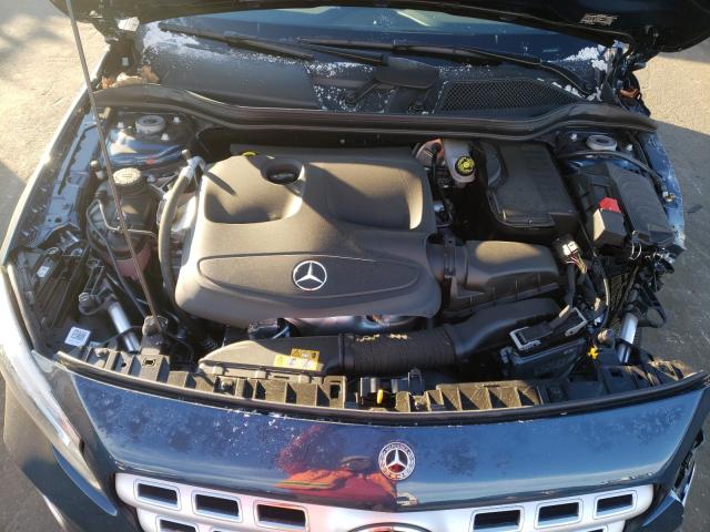 Photo 6 VIN: WDCTG4GB7KJ639300 - MERCEDES-BENZ GLA-250 