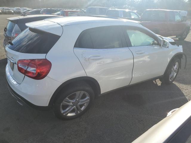 Photo 2 VIN: WDCTG4GB8FJ097078 - MERCEDES-BENZ GLA 250 4M 