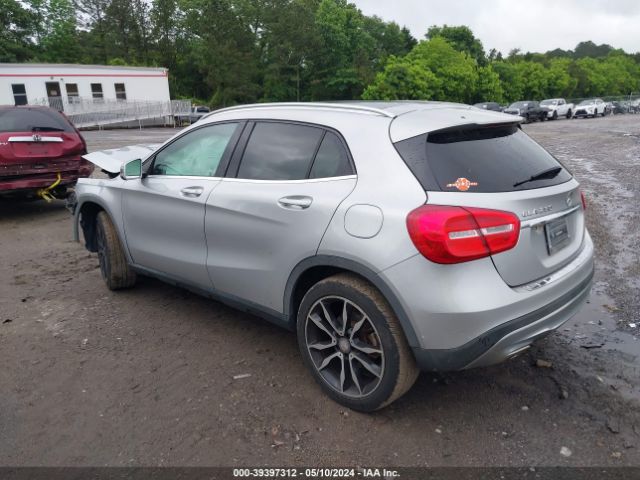 Photo 2 VIN: WDCTG4GB8FJ156839 - MERCEDES-BENZ GLA 