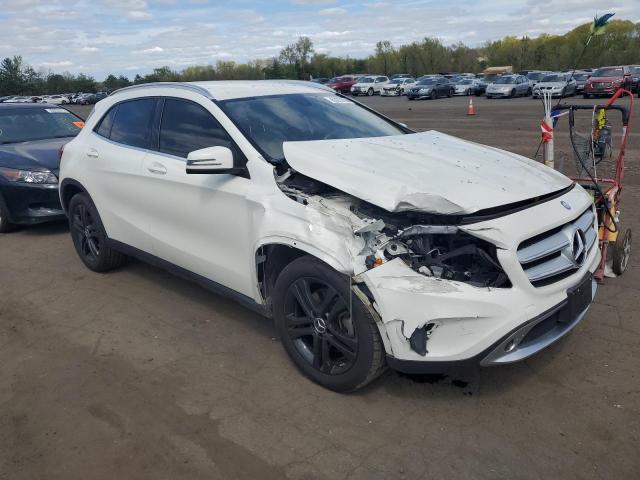 Photo 3 VIN: WDCTG4GB8FJ167159 - MERCEDES-BENZ GLA-CLASS 