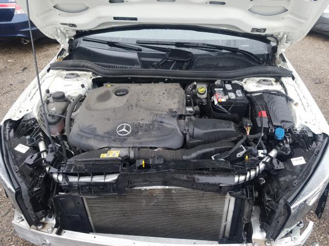 Photo 6 VIN: WDCTG4GB8GJ255291 - MERCEDES-BENZ GLA 250 4M 