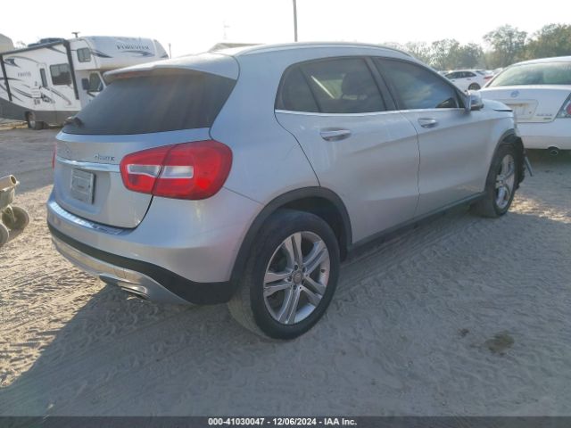 Photo 3 VIN: WDCTG4GB8GJ265951 - MERCEDES-BENZ GLA-CLASS 