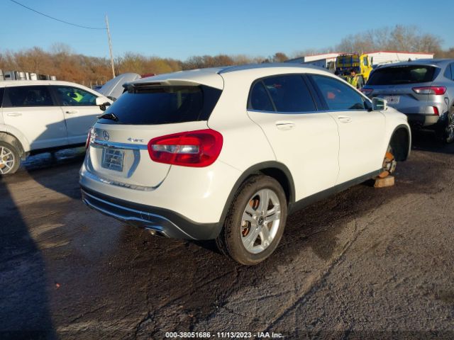 Photo 3 VIN: WDCTG4GB8HJ312946 - MERCEDES-BENZ GLA 250 