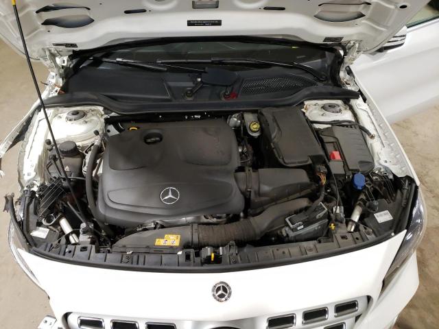 Photo 10 VIN: WDCTG4GB8JJ507063 - MERCEDES-BENZ GLA 250 4M 