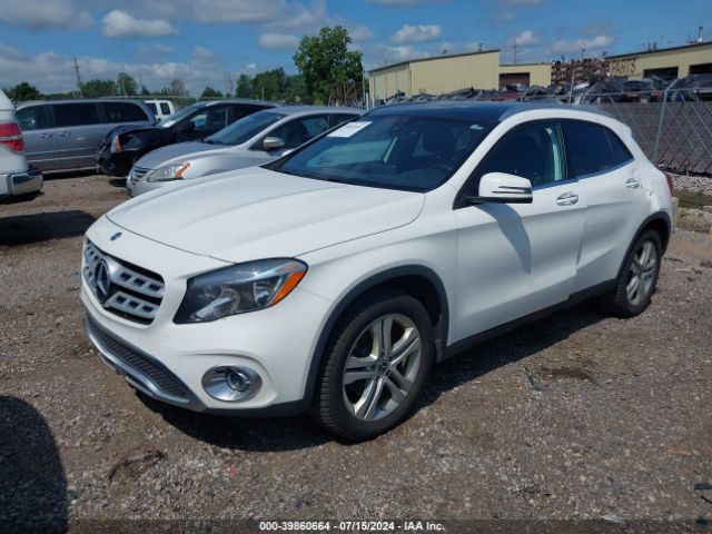 Photo 1 VIN: WDCTG4GB8KU004701 - MERCEDES-BENZ GLA-CLASS 