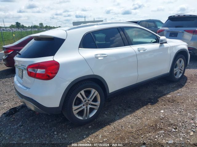 Photo 3 VIN: WDCTG4GB8KU004701 - MERCEDES-BENZ GLA-CLASS 