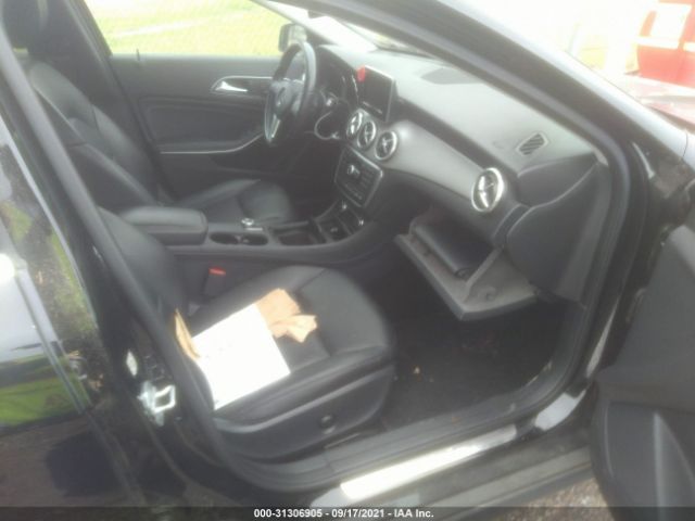 Photo 4 VIN: WDCTG4GB9FJ060864 - MERCEDES-BENZ GLA-CLASS 