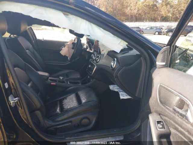 Photo 4 VIN: WDCTG4GB9GJ266249 - MERCEDES-BENZ GLA 250 