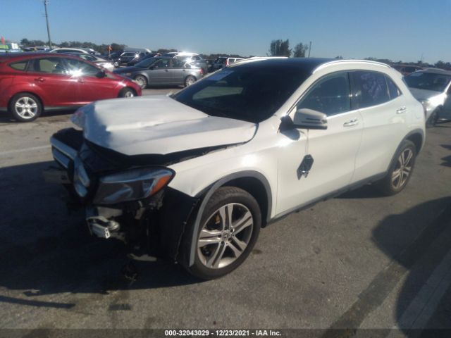 Photo 1 VIN: WDCTG4GB9HJ315368 - MERCEDES-BENZ GLA 