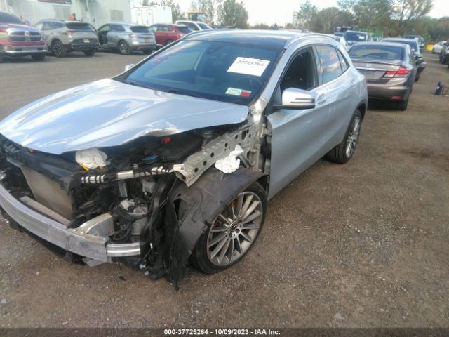 Photo 1 VIN: WDCTG4GB9KJ577575 - MERCEDES-BENZ GLA 250 