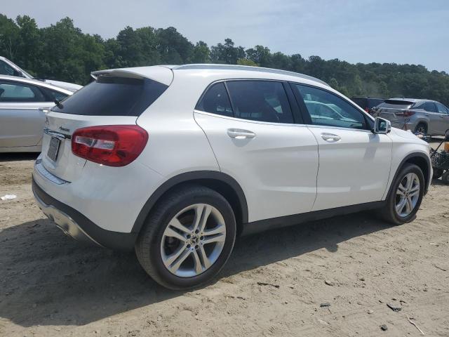 Photo 2 VIN: WDCTG4GB9KJ629318 - MERCEDES-BENZ GLA-CLASS 