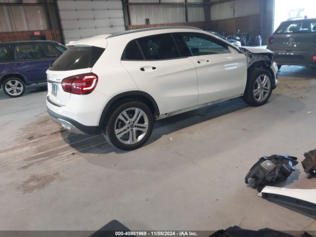 Photo 3 VIN: WDCTG4GB9KU010250 - MERCEDES-BENZ GLA-CLASS 