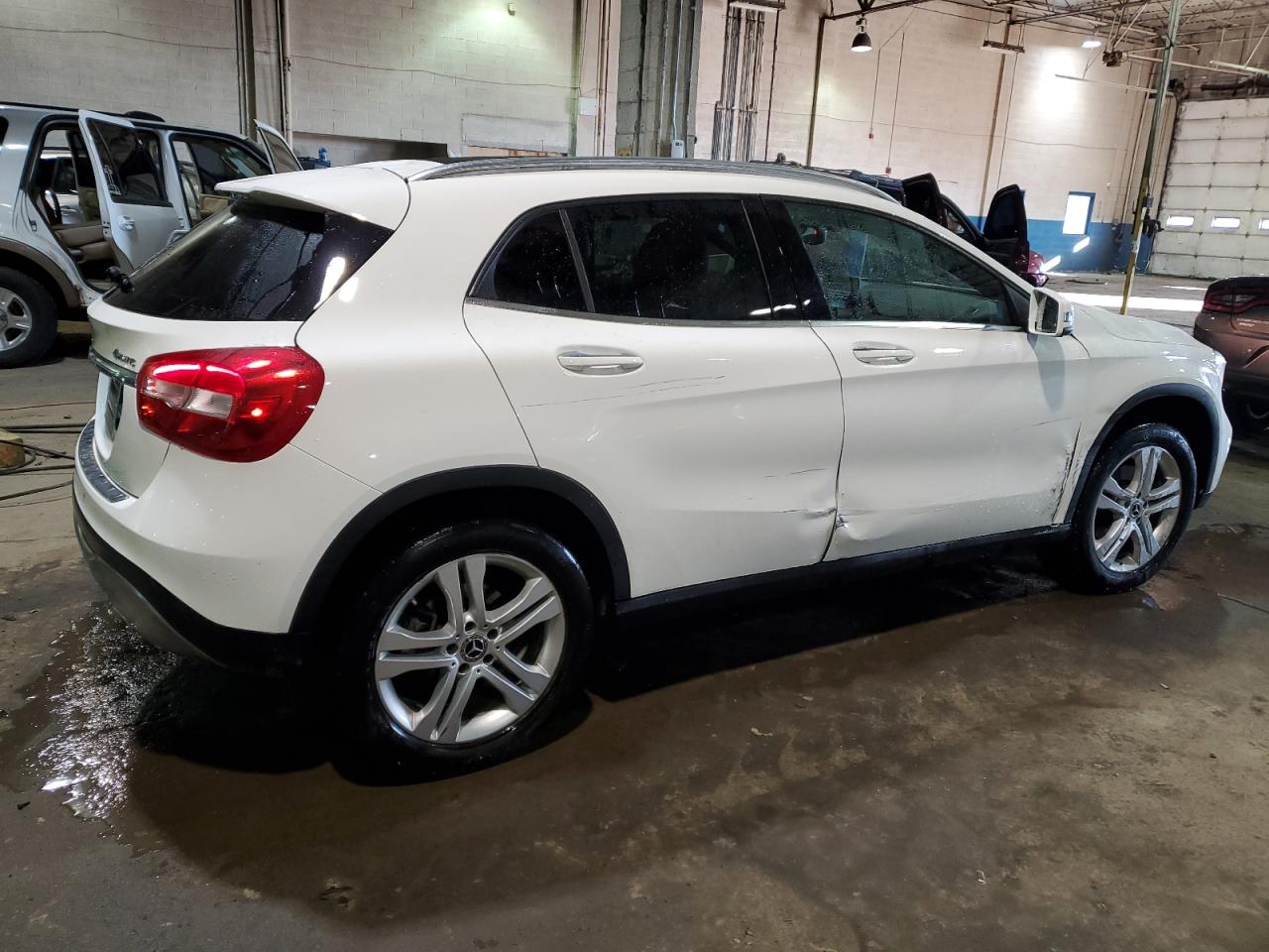 Photo 2 VIN: WDCTG4GB9KU014881 - MERCEDES-BENZ GLA 250 