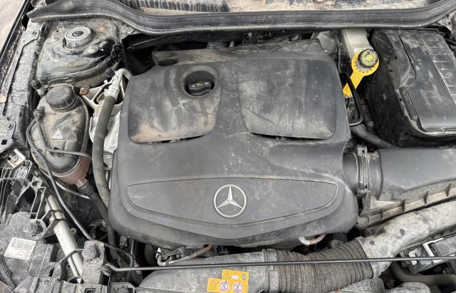 Photo 6 VIN: WDCTG4GBXJJ384656 - MERCEDES-BENZ GLA 250 4M 