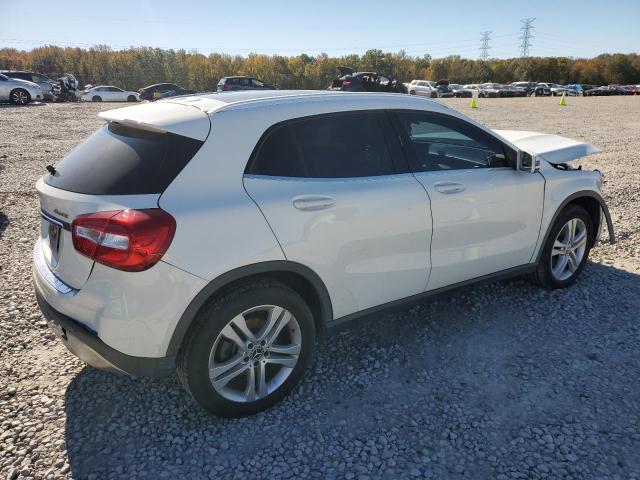 Photo 2 VIN: WDCTG4GBXJJ439834 - MERCEDES-BENZ GLA 250 4M 