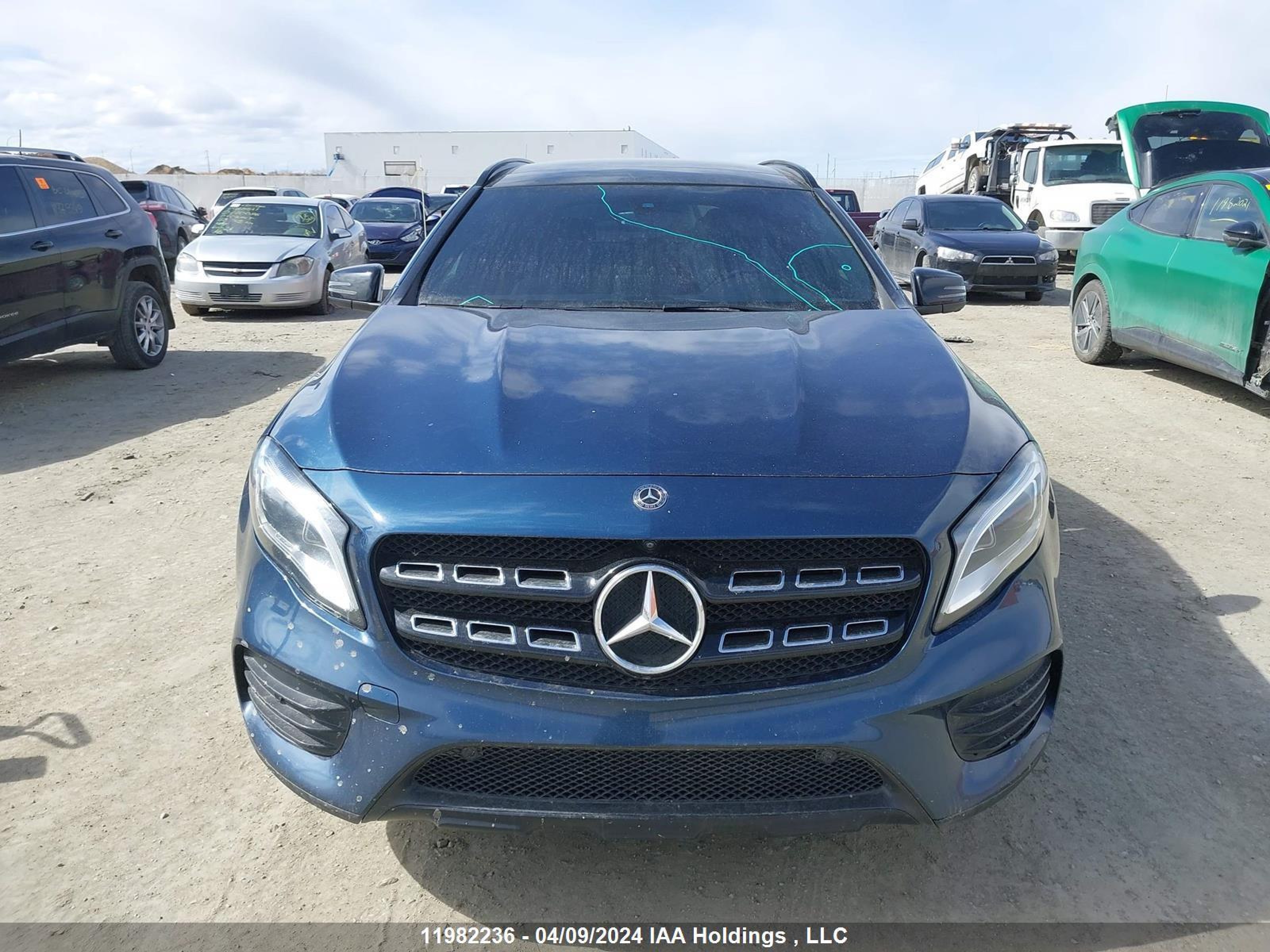 Photo 11 VIN: WDCTG4GBXKJ611927 - MERCEDES-BENZ GLA-KLASSE 