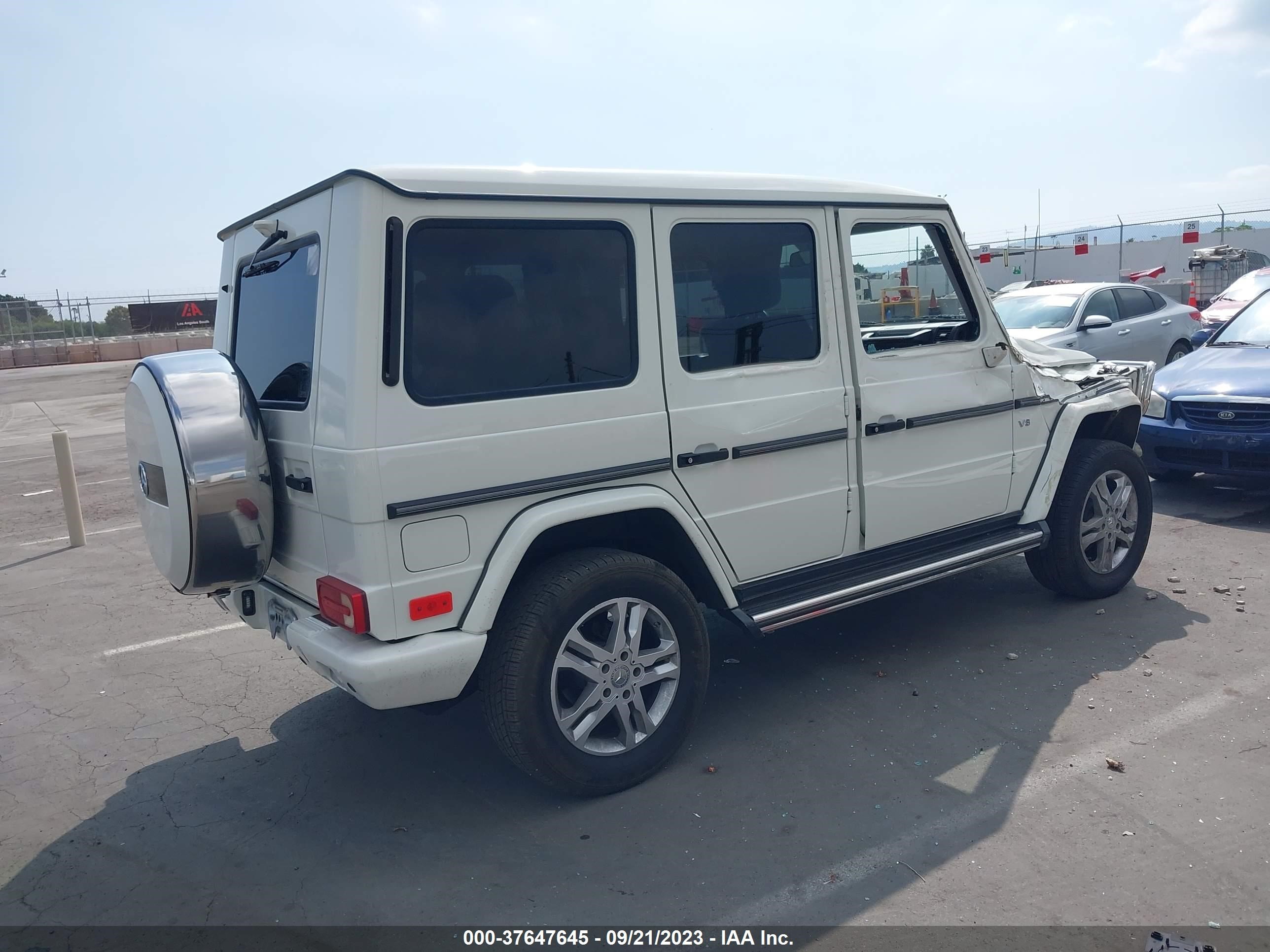 Photo 3 VIN: WDCYC3HF5CX195832 - MERCEDES-BENZ G-KLASSE 