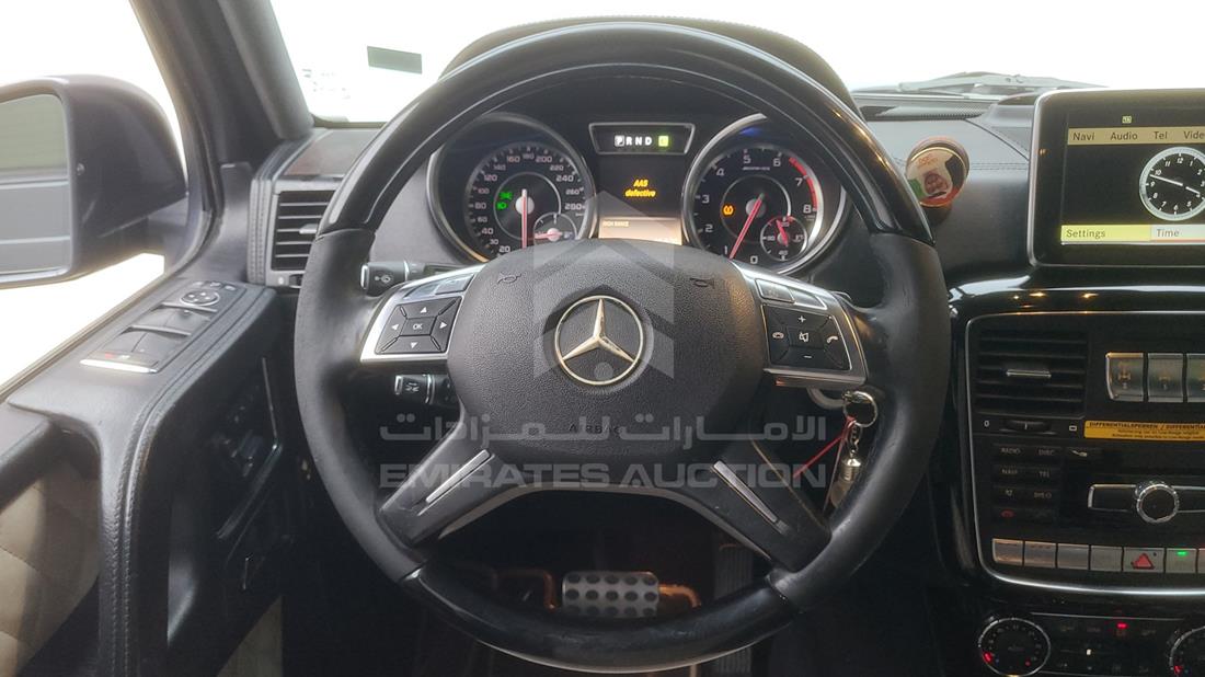 Photo 19 VIN: WDCYC7CF3DX205399 - MERCEDES-BENZ G 63 