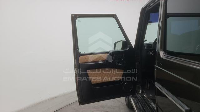 Photo 18 VIN: WDCYC7CF9FX235719 - MERCEDES G 