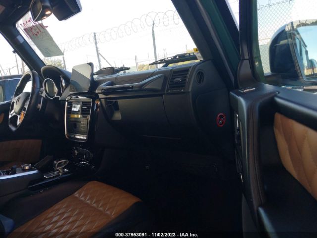 Photo 4 VIN: WDCYC7DH3JX293463 - MERCEDES-BENZ AMG G 63 