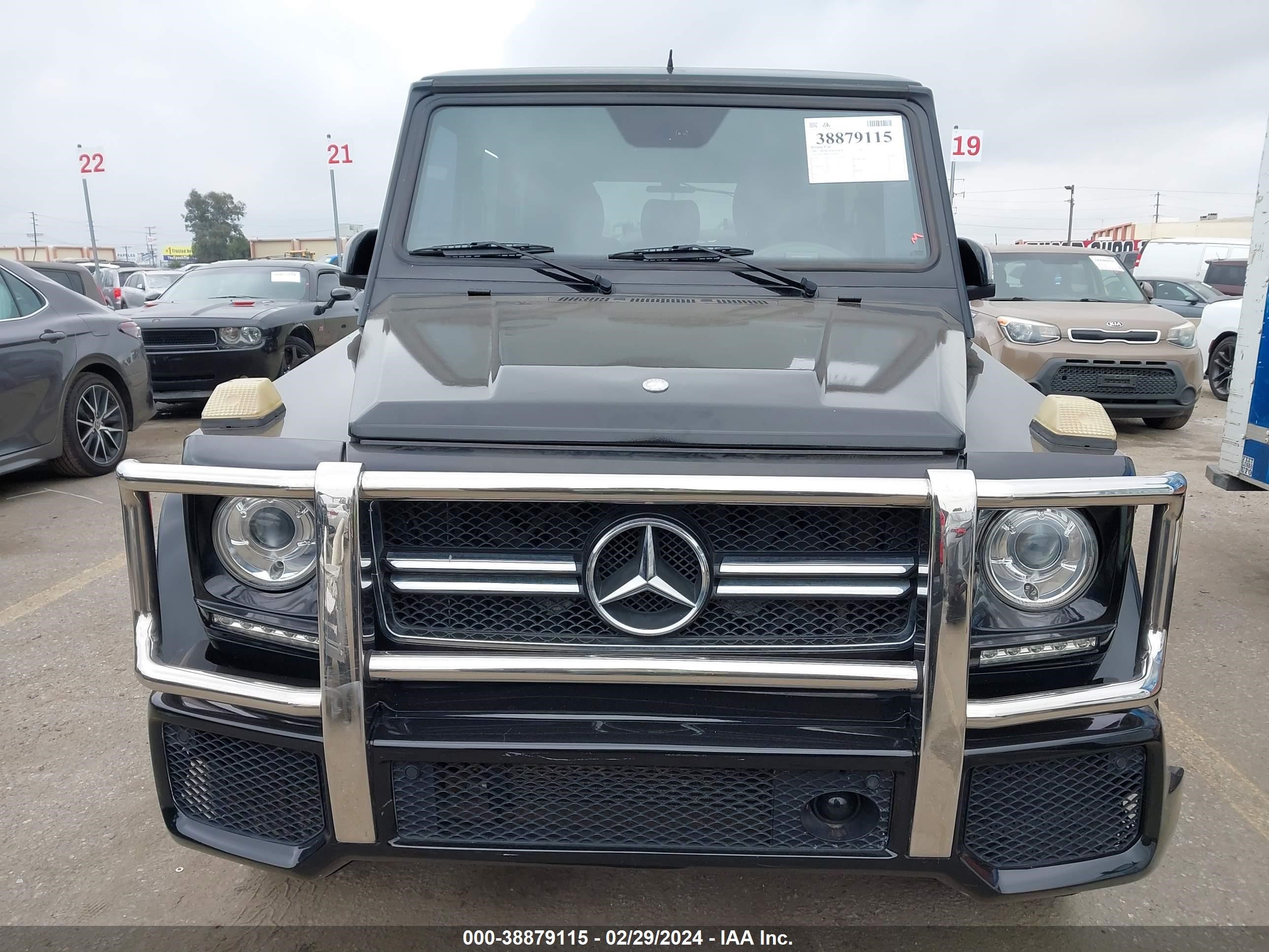 Photo 11 VIN: WDCYR49E42X128762 - MERCEDES-BENZ NULL 