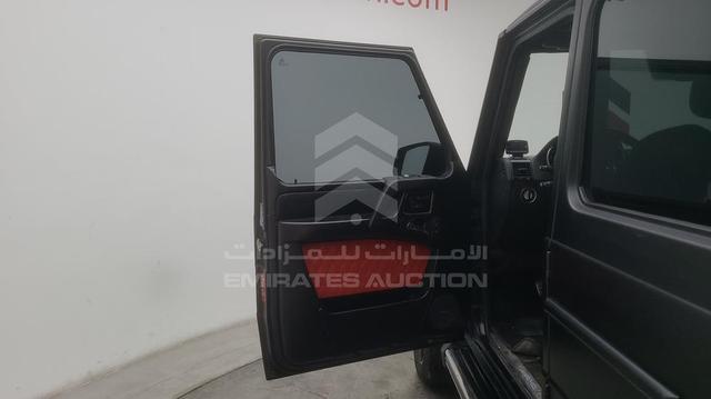 Photo 17 VIN: WDCYR70FX8X171129 - MERCEDES G 