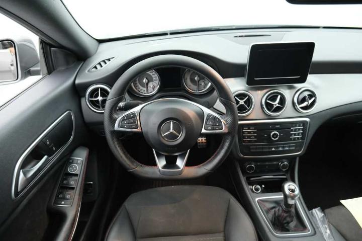 Photo 9 VIN: WDD1173081N243904 - MERCEDES-BENZ CLA &#3913 