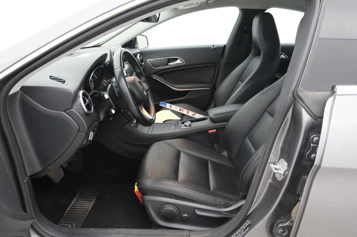 Photo 3 VIN: WDD1173081N255712 - MERCEDES-BENZ CLA &#3913 