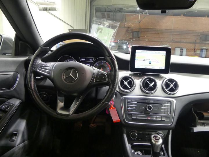 Photo 8 VIN: WDD1173081N273742 - MERCEDES-BENZ CLA 