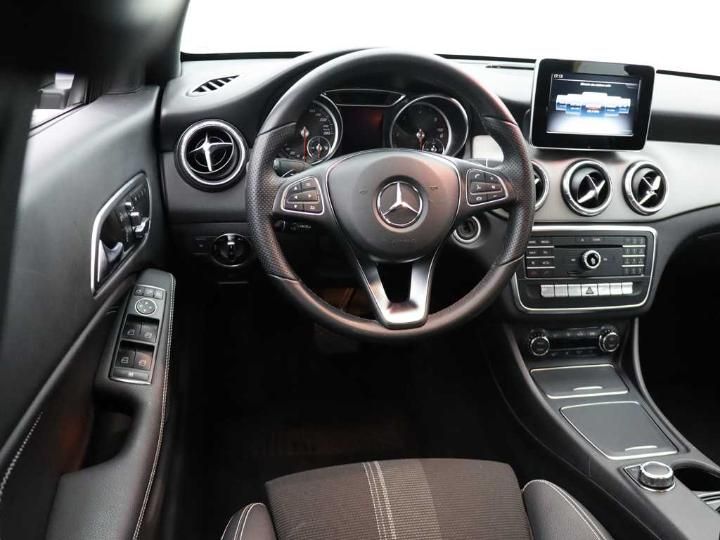 Photo 9 VIN: WDD1173081N410615 - MERCEDES-BENZ CLA &#3913 