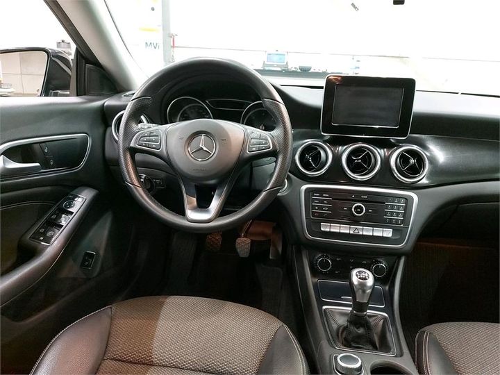 Photo 8 VIN: WDD1173121N435285 - MERCEDES-BENZ CLA 