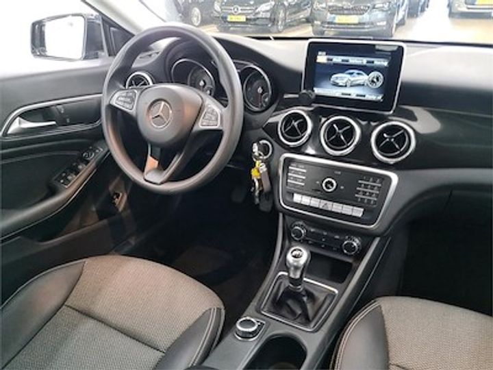 Photo 8 VIN: WDD1173121N460155 - MERCEDES-BENZ CLA 