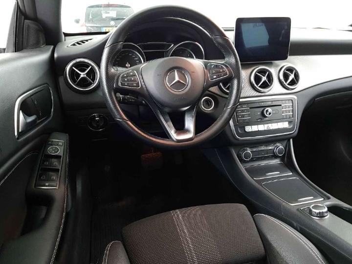 Photo 10 VIN: WDD1173121N489160 - MERCEDES-BENZ CLA 