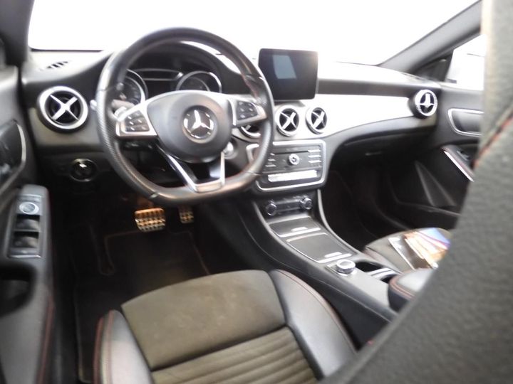 Photo 3 VIN: WDD1173121N548983 - MERCEDES-BENZ CLA 