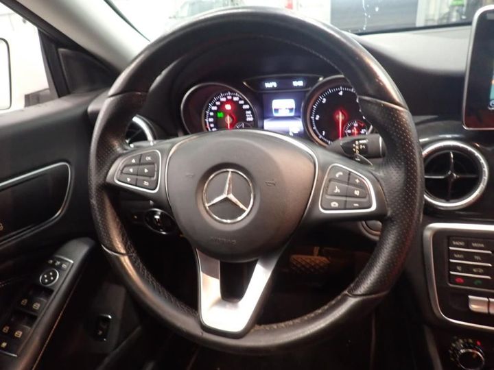 Photo 11 VIN: WDD1173121N669496 - MERCEDES-BENZ CLA COUPE 