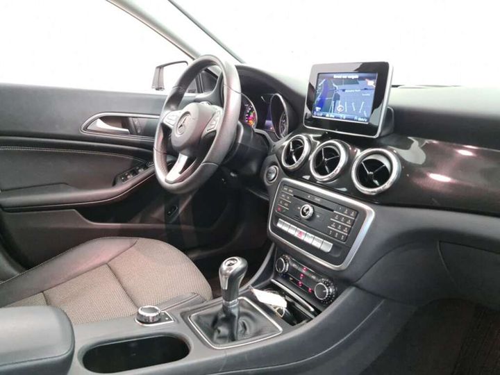 Photo 3 VIN: WDD1173121N671421 - MERCEDES-BENZ CLA 